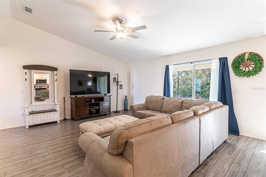437 RIO GRANDE PLACE, POINCIANA, FL 34759 — zdjęcie 3
