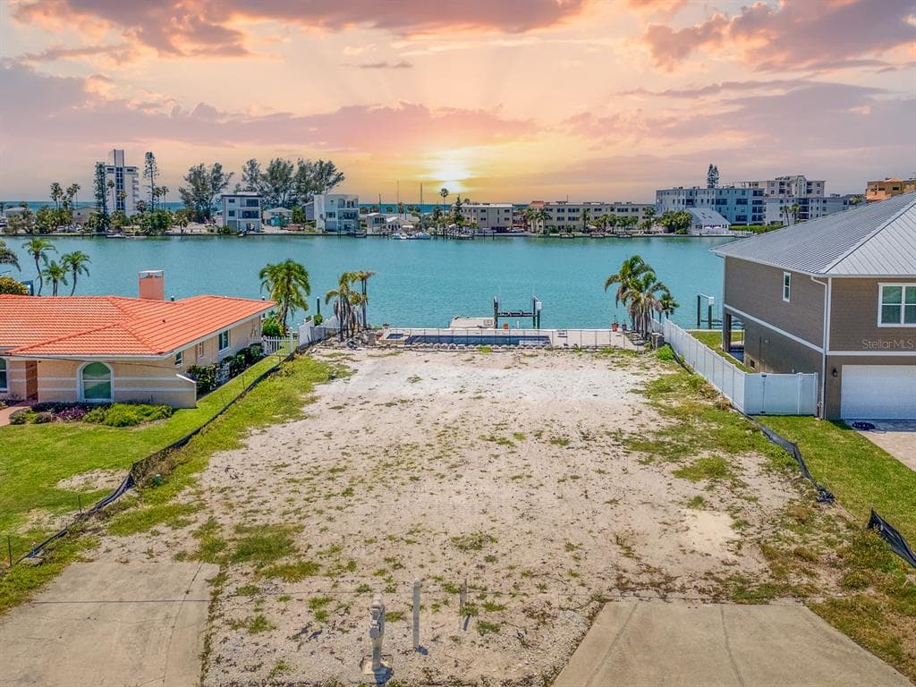 10126 TARPON DRIVE, TREASURE ISLAND, FL 33706 — zdjęcie 5