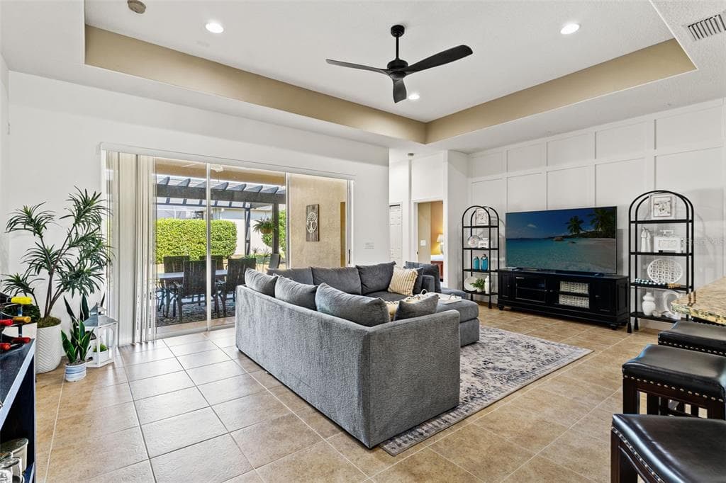 3303 STONEGATE FALLS DRIVE, LAND O LAKES, FL 34638 — zdjęcie 4