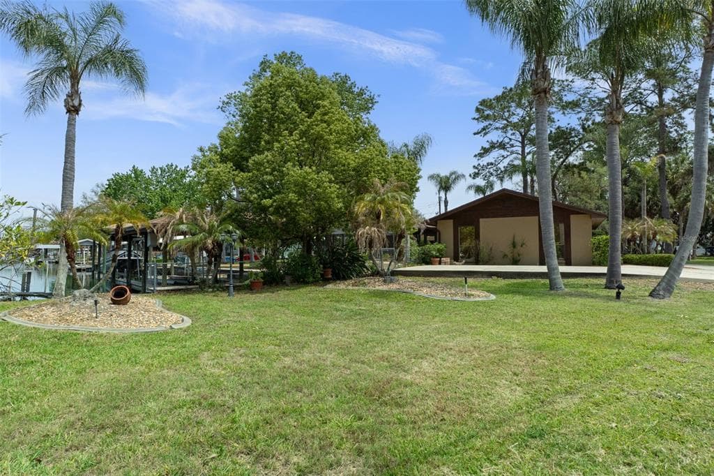 239 SE PARADISE POINT ROAD, CRYSTAL RIVER, FL 34429 — zdjęcie 2