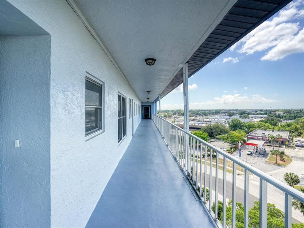 4939 FLORAMAR TERRACE # 904, NEW PORT RICHEY, FL 34652 — zdjęcie 3