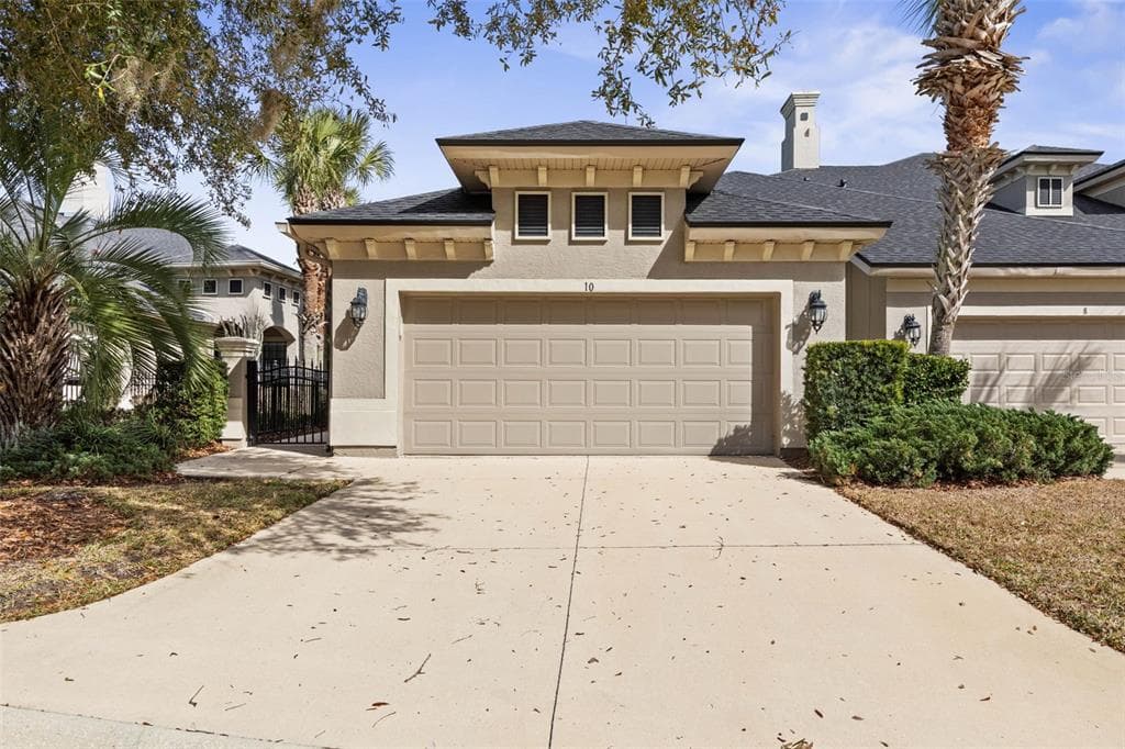 10 RIVER PARK DRIVE N, PALM COAST, FL 32137