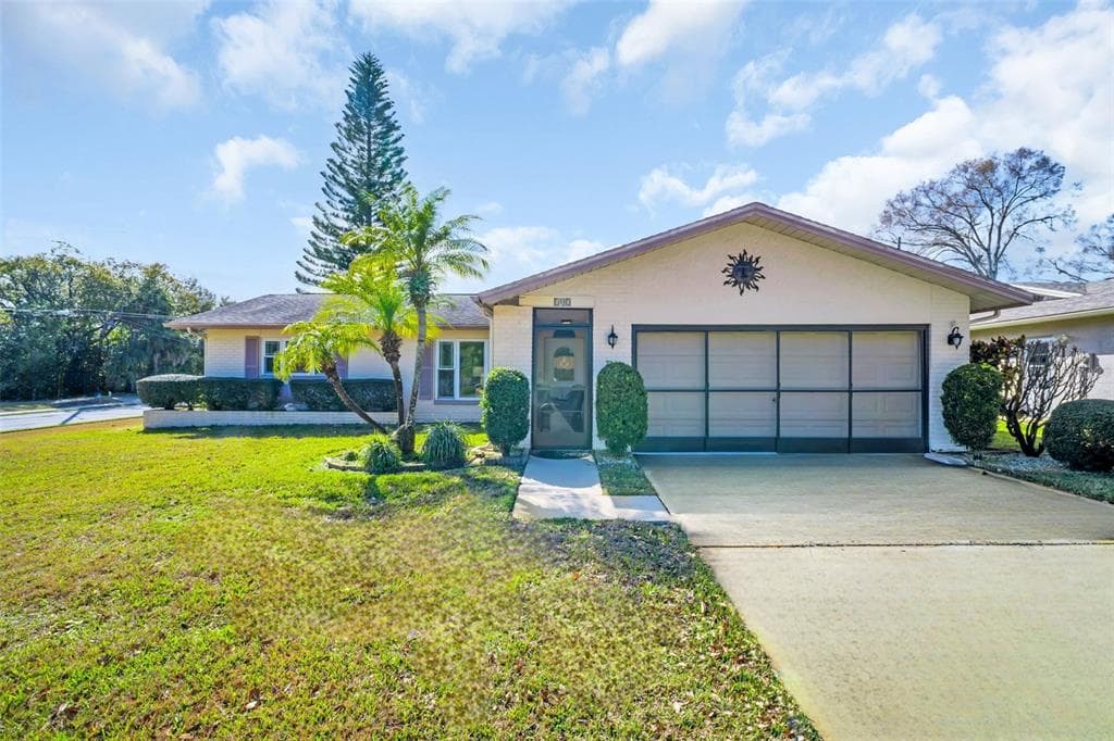102 STAFFORD DRIVE, PALM HARBOR, FL 34684