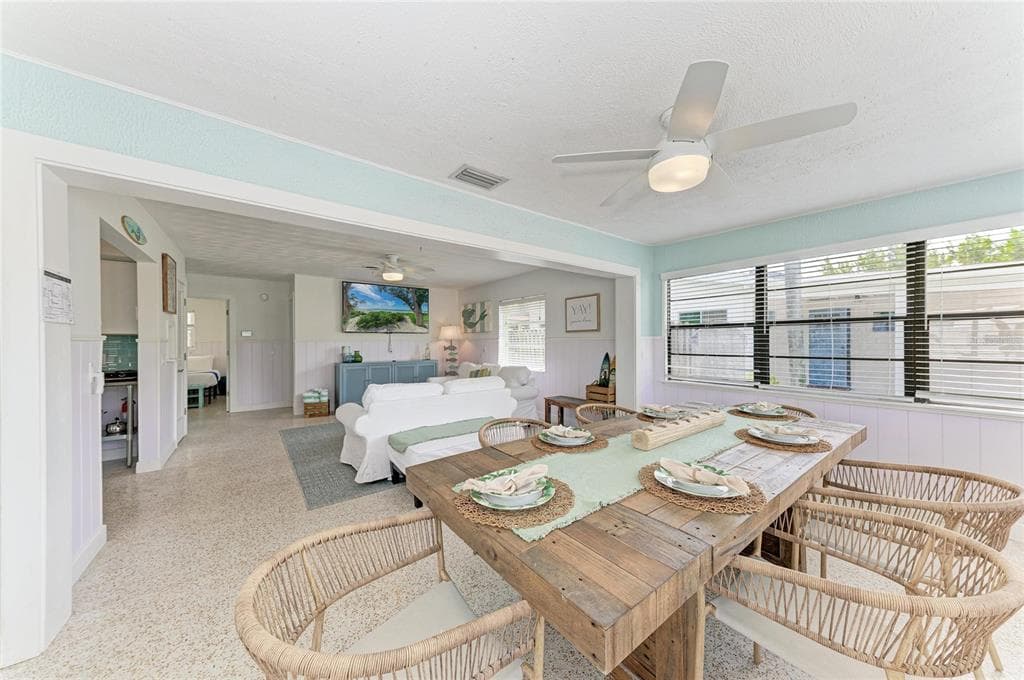 2111 AVENUE B, BRADENTON BEACH, FL 34217 — zdjęcie 3
