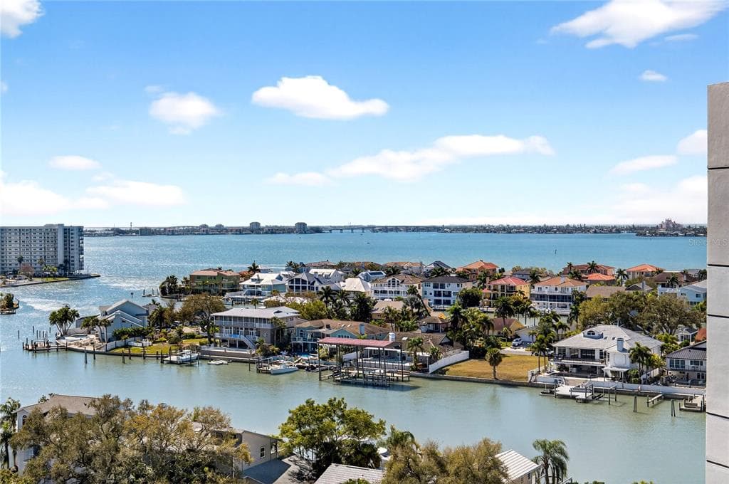 5950 PELICAN BAY PLAZA S # 2E, GULFPORT, FL 33707 — zdjęcie 4