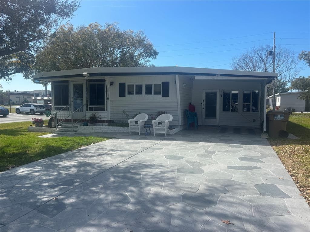 105 FREEDOM COURT # 30, PALM HARBOR, FL 34684