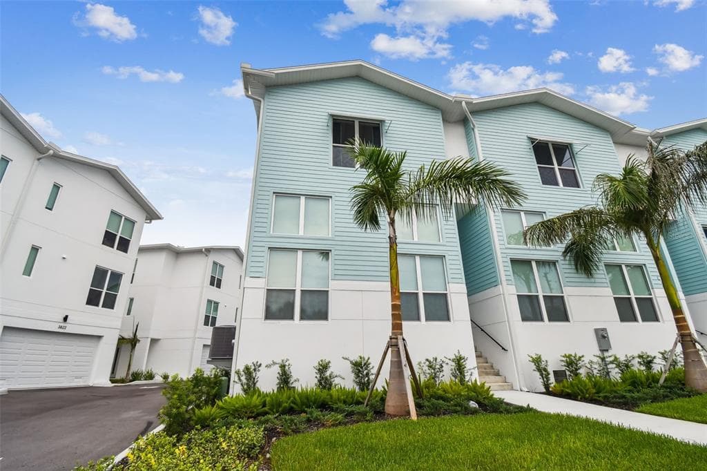 3840 POMPANO DRIVE SE, ST PETERSBURG, FL 33705
