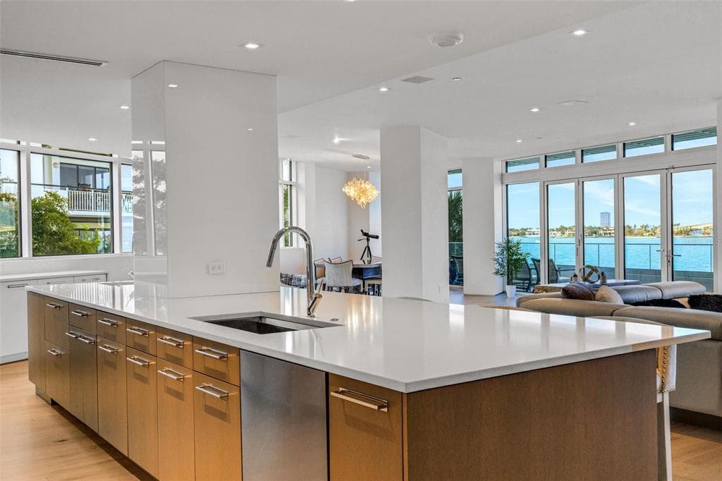 280 GOLDEN GATE POINT # 200, SARASOTA, FL 34236 — zdjęcie 4