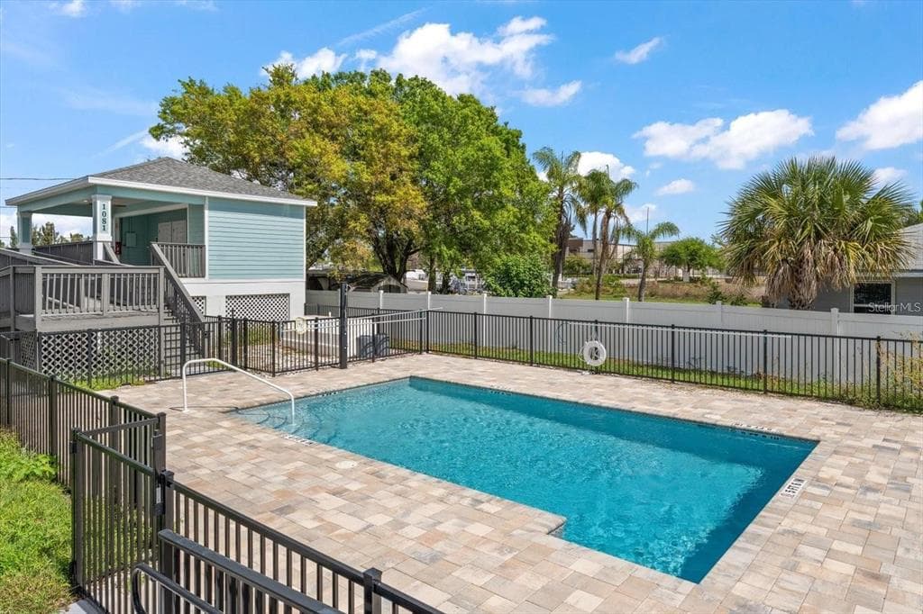 1273 SAVONA DRIVE NE, ST PETERSBURG, FL 33702 — zdjęcie 3