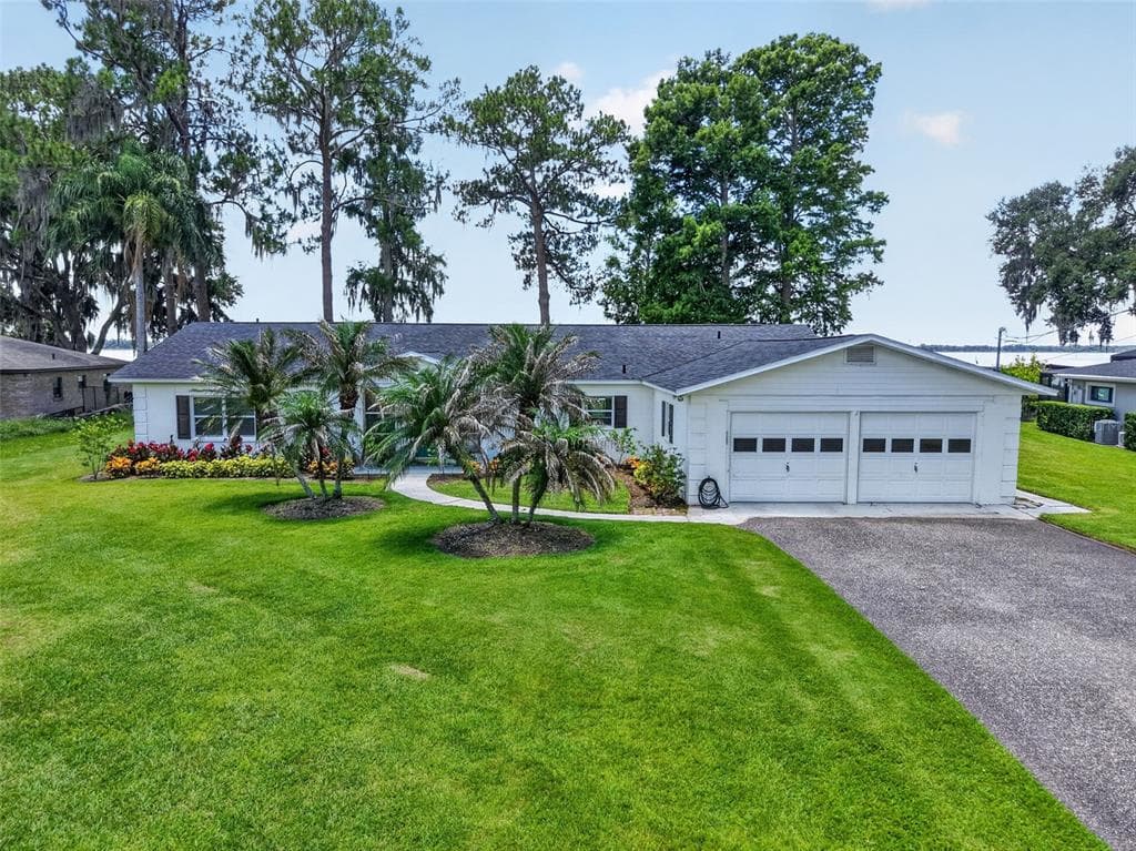 33225 LAKESHORE DRIVE, TAVARES, FL 32778 — zdjęcie 2