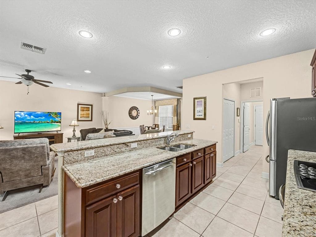 1405 LISBON COURT, DAVENPORT, FL 33896 — zdjęcie 5