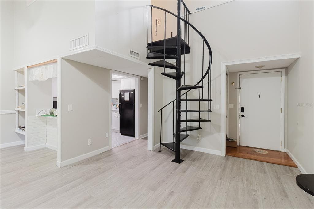 4835 PURITAN CIRCLE # 121, TAMPA, FL 33617 — zdjęcie 4