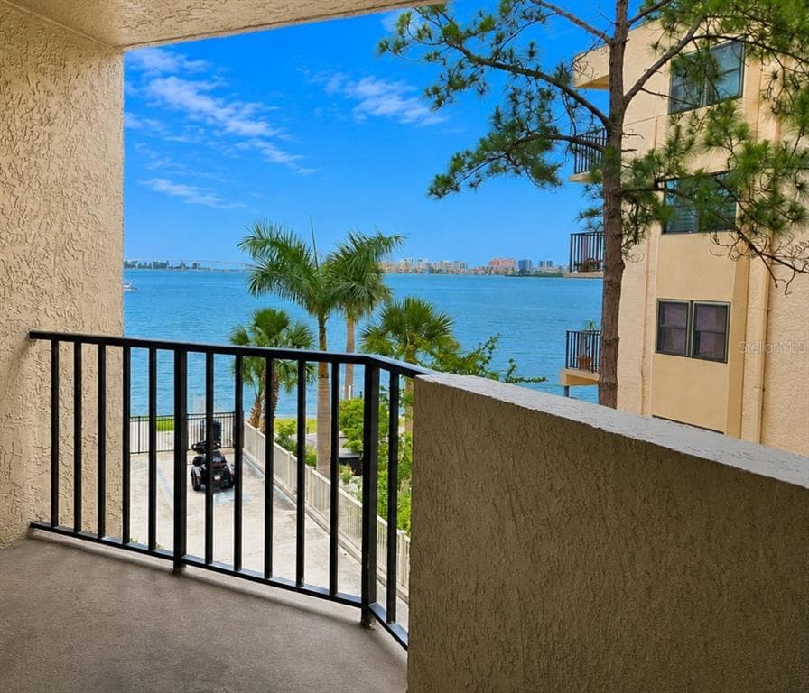 602 LIME AVENUE # 203, CLEARWATER, FL 33756
