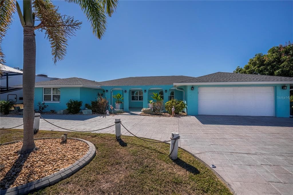 121 SINCLAIR STREET SE, PORT CHARLOTTE, FL 33952 — zdjęcie 2