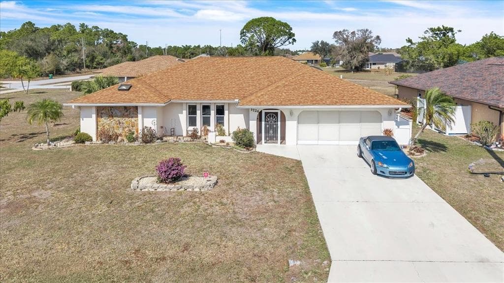 1726 BLUE LAKE CIRCLE, PUNTA GORDA, FL 33983
