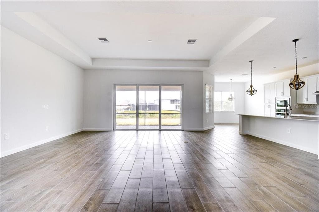 7796 LAKES EDGE LANE, PORT CHARLOTTE, FL 33981 — zdjęcie 3