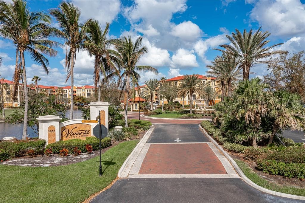 85 VIVANTE BOULEVARD # 8542, PUNTA GORDA, FL 33950 — zdjęcie 2