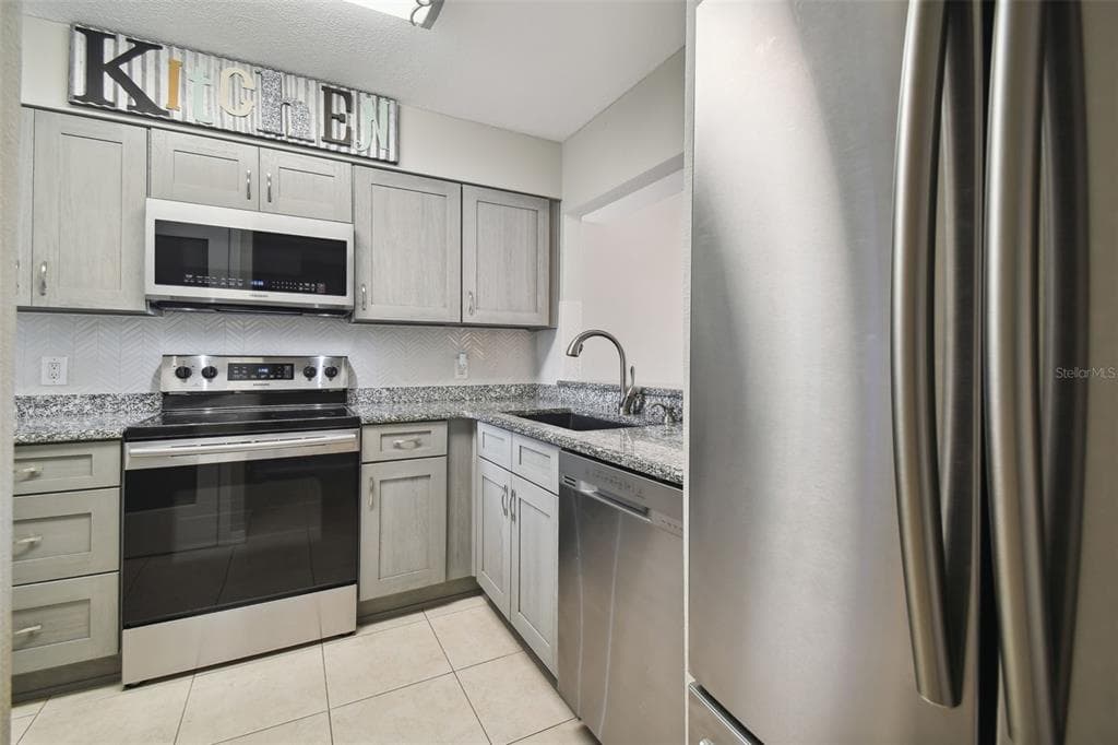 5557 SEA FOREST DRIVE # 214, NEW PORT RICHEY, FL 34652 — zdjęcie 5