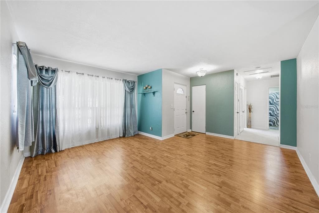 718 BAY VISTA BOULEVARD S, ST PETERSBURG, FL 33705 — zdjęcie 3