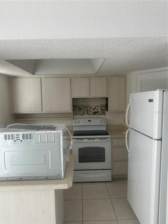 4158 TAMIAMI TRAIL # B1, PORT CHARLOTTE, FL 33952 — zdjęcie 4