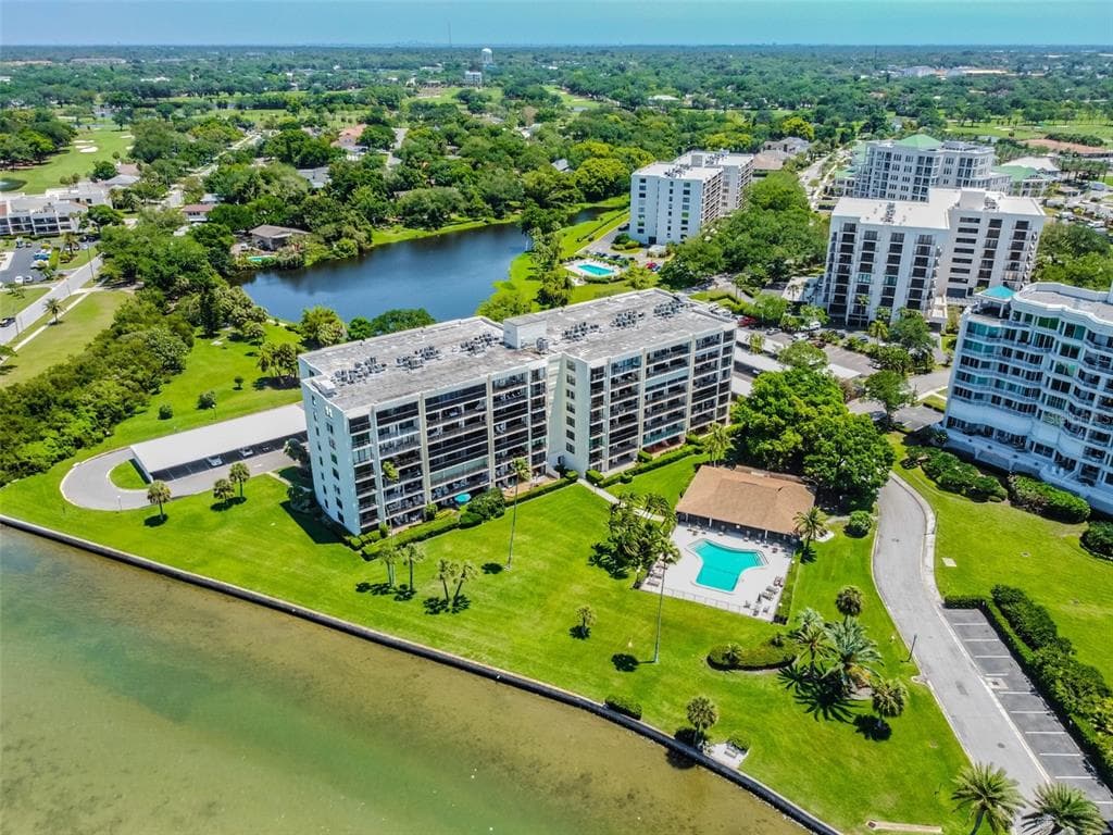 100 OAKMONT LANE # 106, BELLEAIR, FL 33756