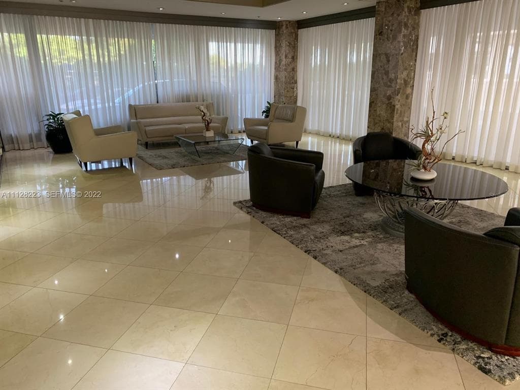 8877 COLLINS AVENUE # 506, SURFSIDE, FL 33154 — zdjęcie 3
