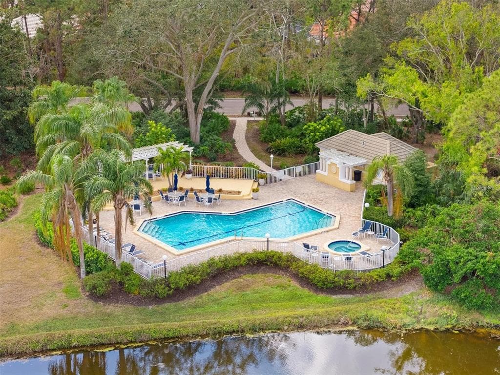 6411 BERKSHIRE PLACE, UNIVERSITY PARK, FL 34201 — zdjęcie 4