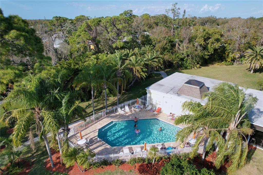 11273 KAPOK GRAND CIRCLE, MADEIRA BEACH, FL 33708 — zdjęcie 2