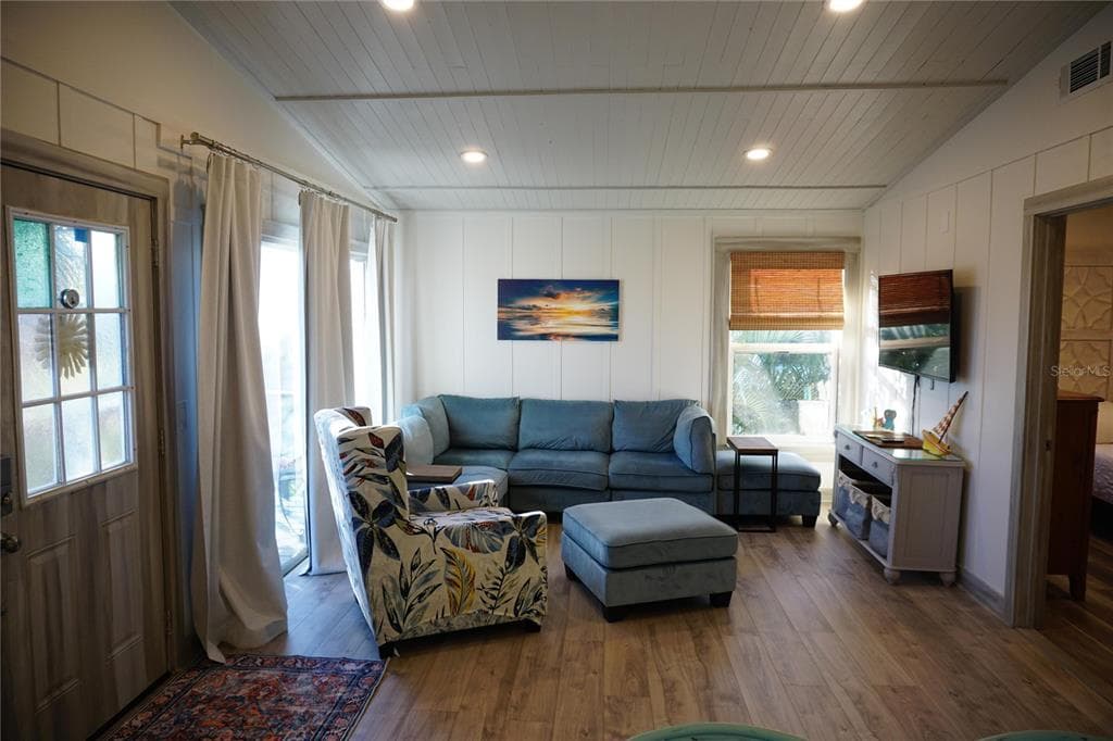 2504 AVENUE B, BRADENTON BEACH, FL 34217 — zdjęcie 4