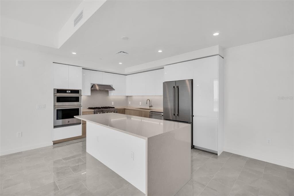 400 CENTRAL AVENUE # 2605, ST PETERSBURG, FL 33701 — zdjęcie 3