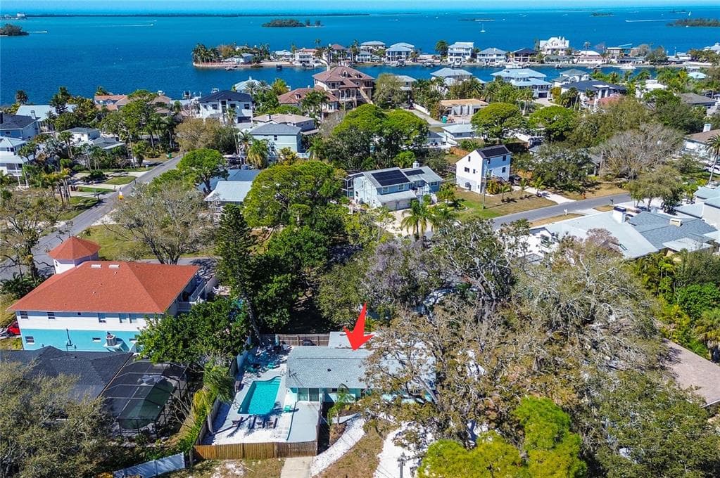 201 SOUTH STREET, PALM HARBOR, FL 34683