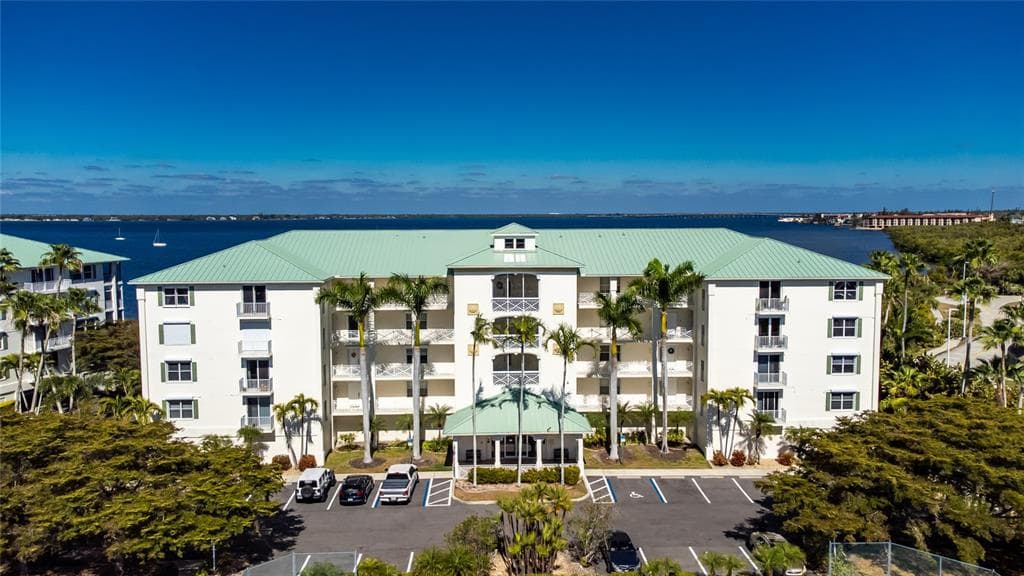 200 HARBOR WALK DRIVE # 353, PUNTA GORDA, FL 33950