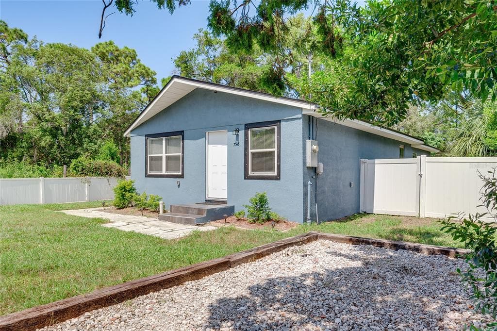 7515 NEW YORK AVENUE, HUDSON, FL 34667 — zdjęcie 2