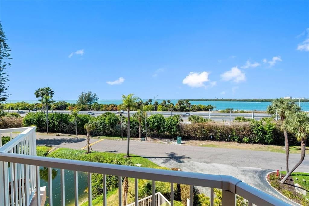 7430 SUNSHINE SKYWAY LANE S # 406, ST PETERSBURG, FL 33711 — zdjęcie 5