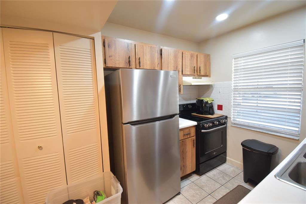 2482 ENTERPRISE ROAD # 2, CLEARWATER, FL 33763 — zdjęcie 5