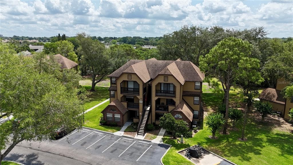 315 LAKEPOINTE DRIVE # 101, ALTAMONTE SPRINGS, FL 32701 — zdjęcie 2