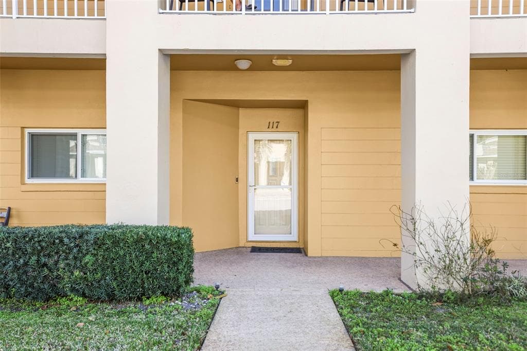 2209 UTOPIAN DRIVE E # 117, CLEARWATER, FL 33763