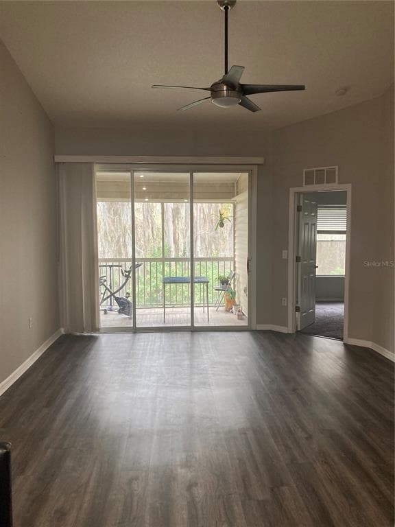 1819 HAMMOCKS AVENUE # 1819, LUTZ, FL 33549 — zdjęcie 4