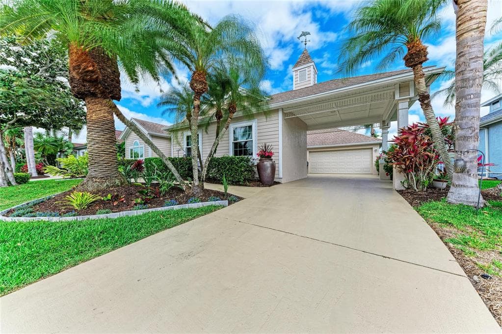 4735 SPINNAKER DRIVE, BRADENTON, FL 34208
