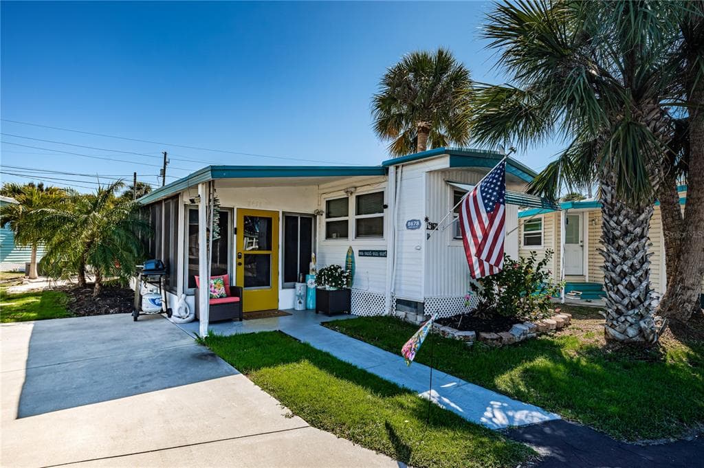 8678 44TH AVENUE N # 62, ST PETERSBURG, FL 33709