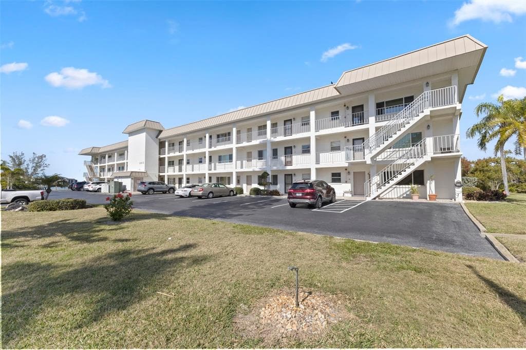 3330 GULF OF MEXICO DRIVE # 104D, LONGBOAT KEY, FL 34228 — zdjęcie 2