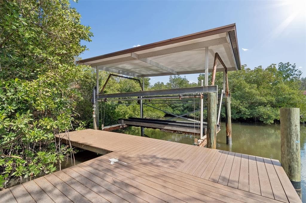 8402 BOXWOOD DRIVE, TAMPA, FL 33615 — zdjęcie 2