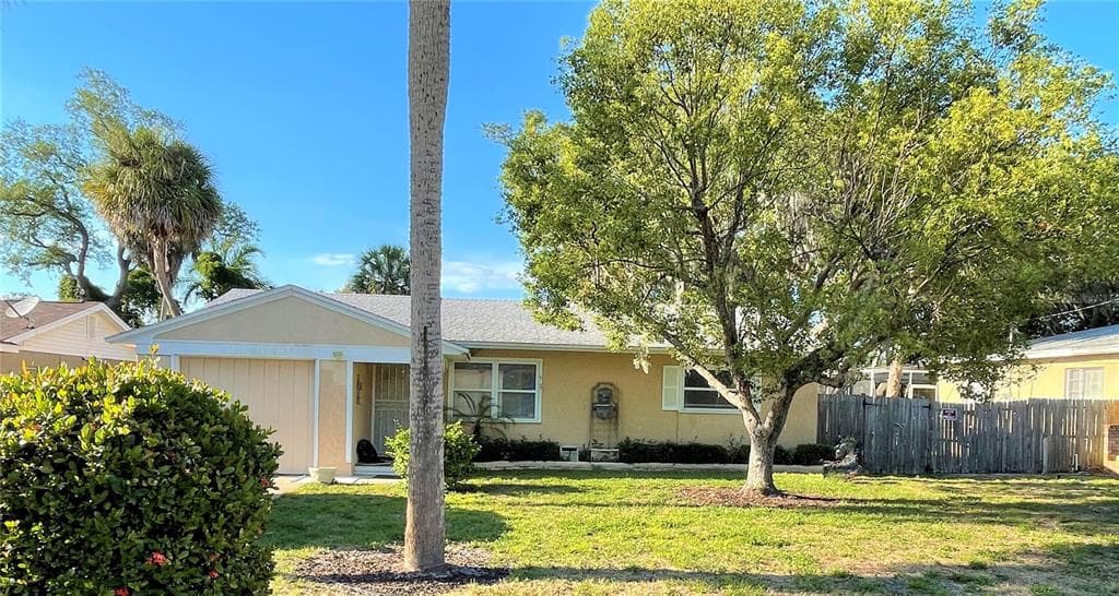 9 JEFF ROAD, LARGO, FL 33774