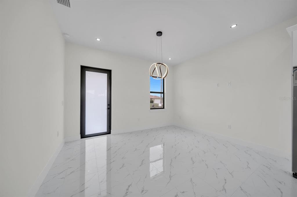 4003 10TH STREET SW, LEHIGH ACRES, FL 33976 — zdjęcie 5