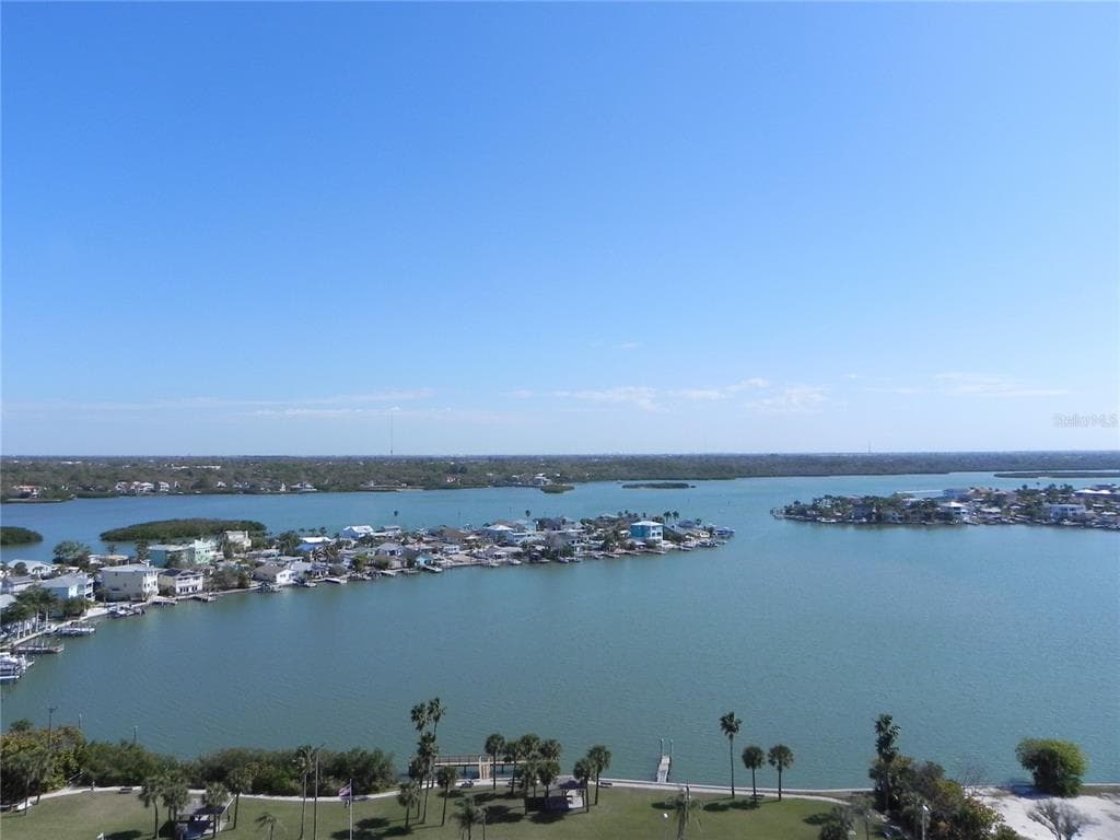 17920 GULF BOULEVARD # 1901, REDINGTON SHORES, FL 33708 — zdjęcie 2