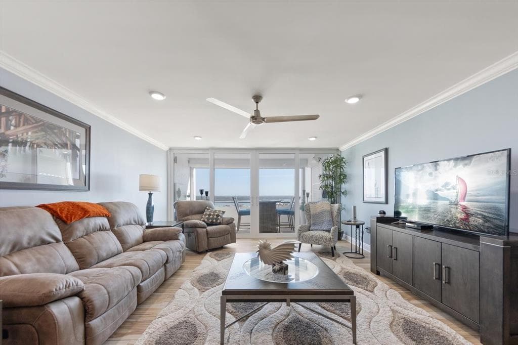 17920 GULF BOULEVARD # 1901, REDINGTON SHORES, FL 33708 — zdjęcie 5