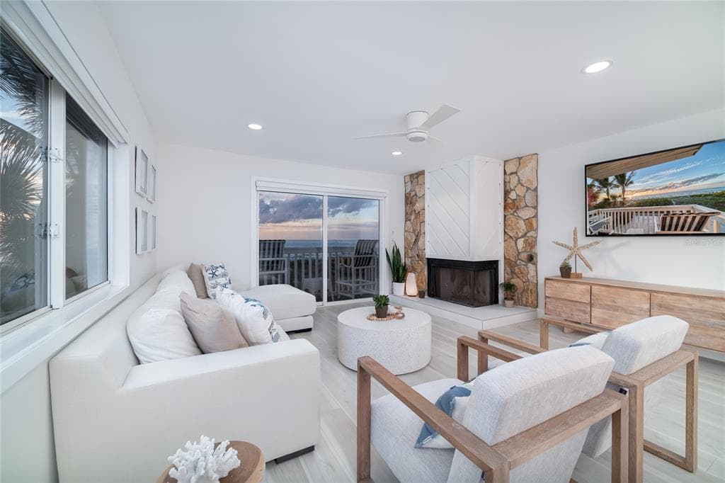 1104 BEACH TRAIL # 1, INDIAN ROCKS BEACH, FL 33785 — zdjęcie 3