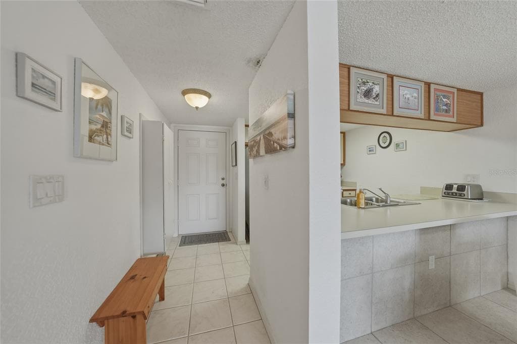 4000 OAKVIEW DRIVE # L2, PUNTA GORDA, FL 33980 — zdjęcie 4