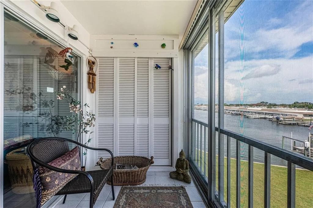 1 BOCA CIEGA POINT BOULEVARD # 314, ST PETERSBURG, FL 33708