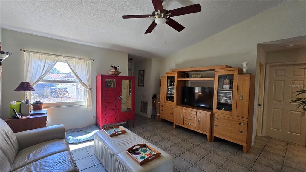 4628 ASHBERRY DRIVE, SARASOTA, FL 34234 — zdjęcie 2